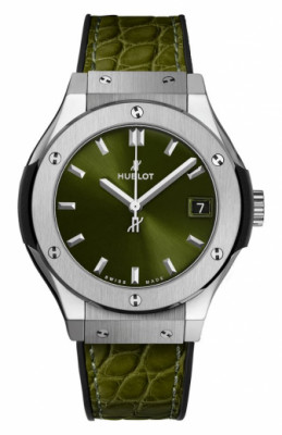 Часы Classic Fusion Green Titanium Hublot